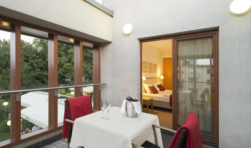 Hotel Castle Garden Budapest - Hsvt - teljes elrefizetssel