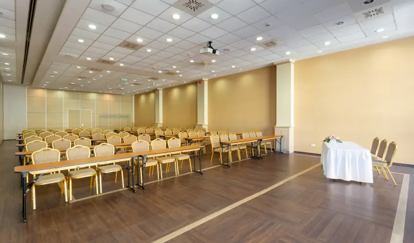 Hotel Eger & Park Eger - H�sv�t (min. 2 �j)