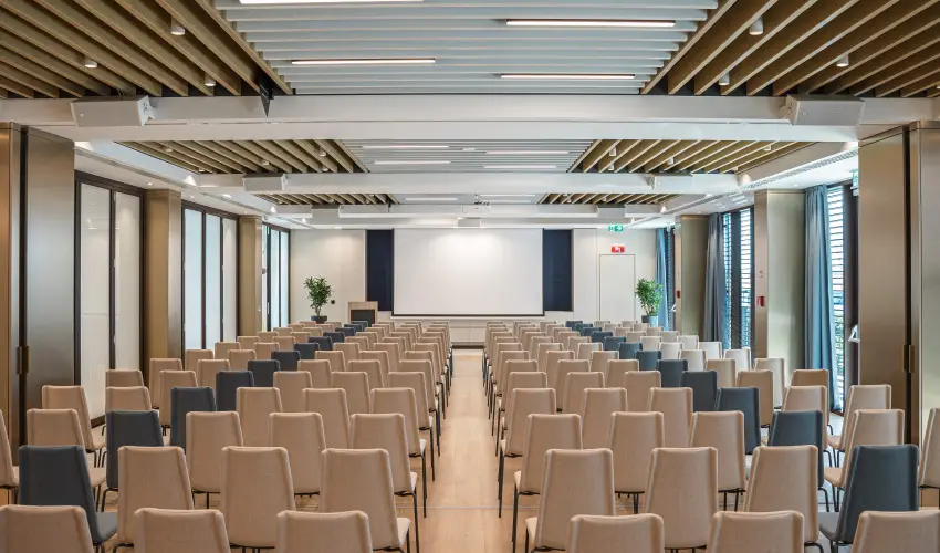 Hotel Energy & Business Center superior Paks - H�sv�t