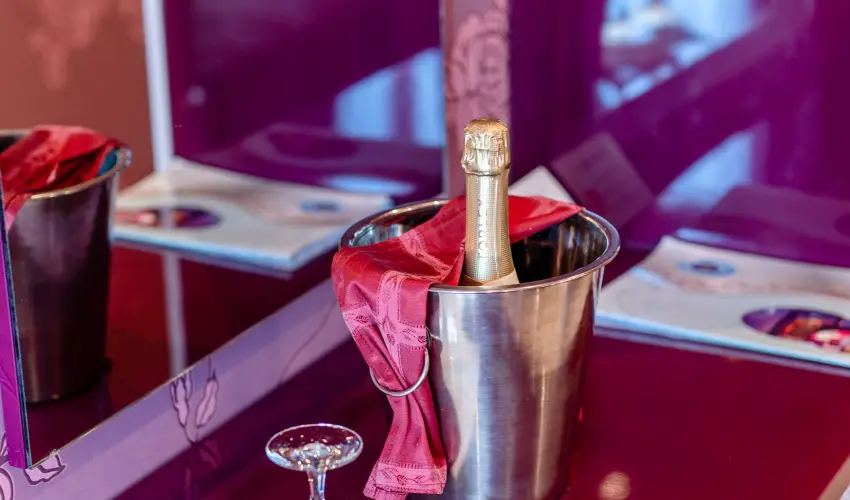 Hotel Erzs�bet H�v�z - H�sv�t - teljes el�refizet�ssel