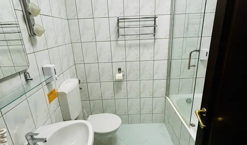 Hotel Erzs�bet H�v�z - H�sv�t - teljes el�refizet�ssel