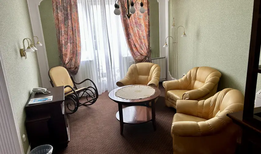 Hotel Erzs�bet H�v�z - H�sv�t - teljes el�refizet�ssel