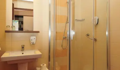 Hotel Eur�pa Gunaras Domb�v�r