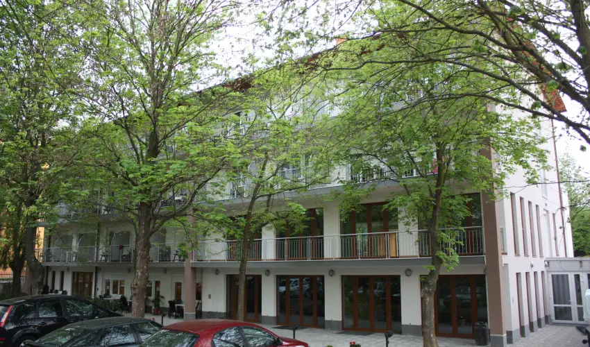 Hotel Eur�pa Gunaras Domb�v�r - H�sv�t (min. 3 �j)