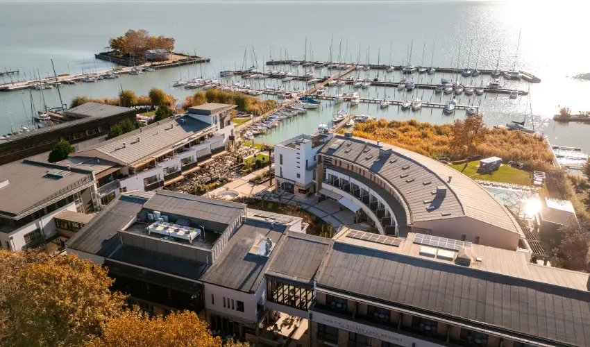 Hotel Golden Lake Resort Balatonf�red - H�sv�t (min. 2 �j)