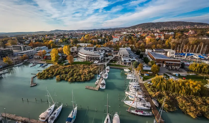 Hotel Golden Lake Resort Balatonf�red - H�sv�t (min. 2 �j)