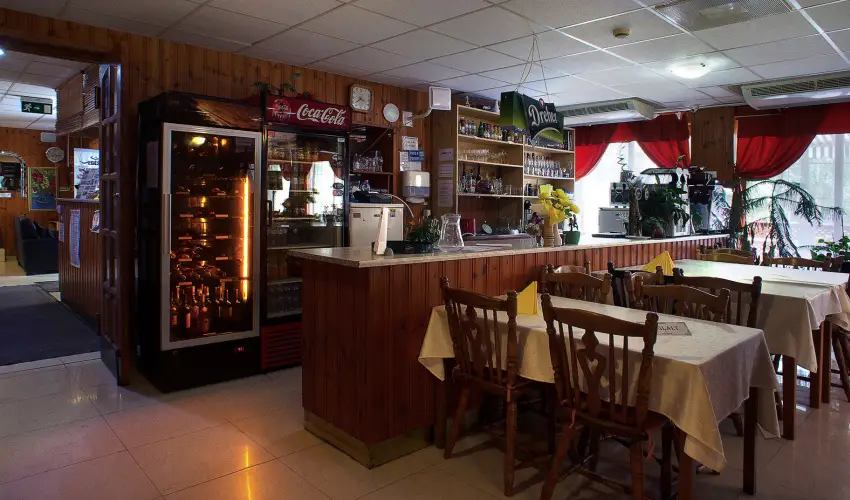 Hajnal Hotel Mez�k�vesd - H�sv�t