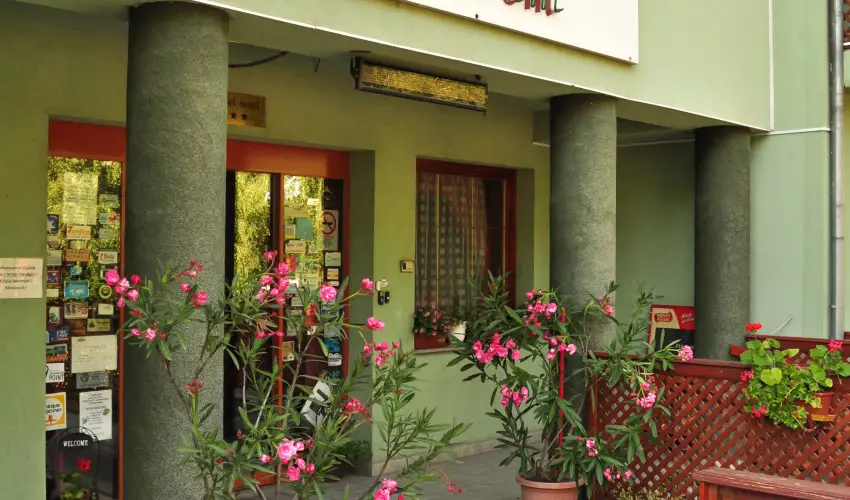 Hajnal Hotel Mez�k�vesd - H�sv�t