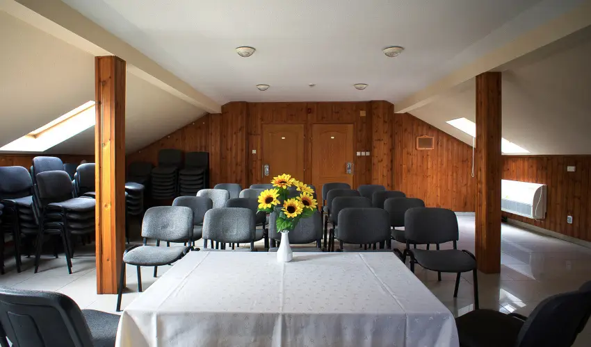 Hajnal Hotel Mez�k�vesd - H�sv�t