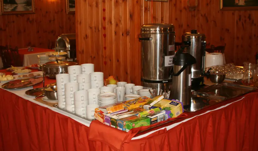 Hajnal Hotel Mez�k�vesd - H�sv�t