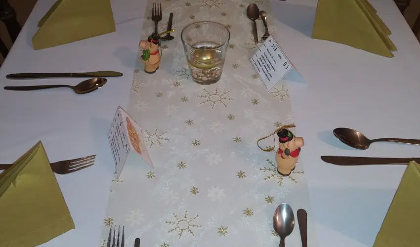 Hajnal Hotel Mez�k�vesd - H�sv�t