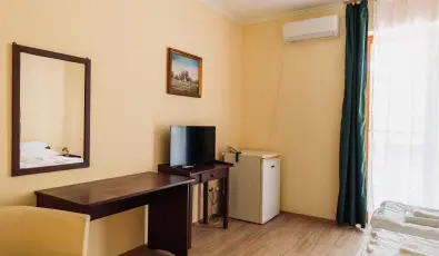 Hajnal Hotel Mez�k�vesd