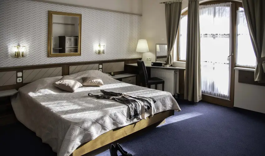 Hasik Hotel D�br�nte - H�sv�t (min. 2 �j)