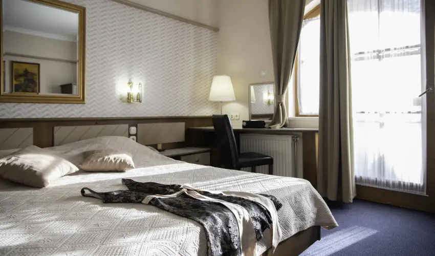Hasik Hotel D�br�nte - H�sv�t (min. 2 �j)