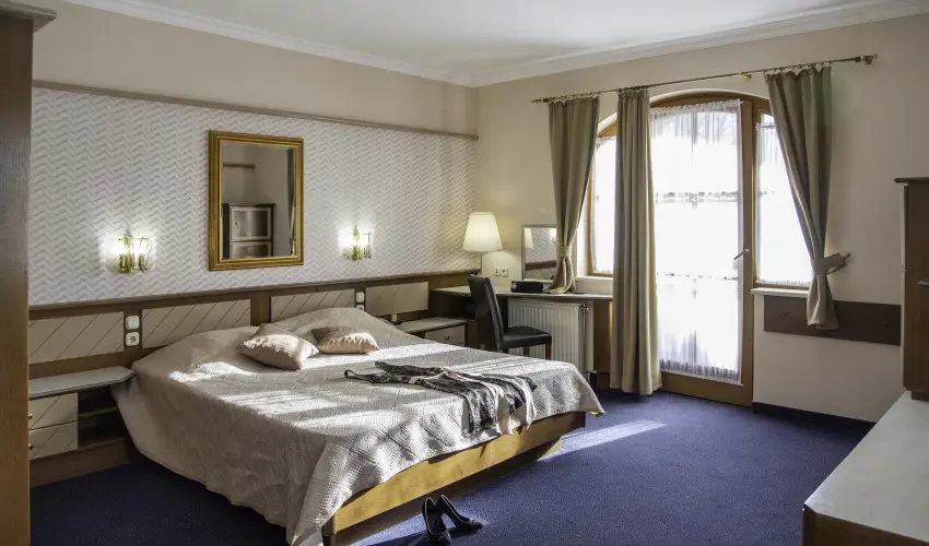 Hasik Hotel D�br�nte - H�sv�t (min. 2 �j)