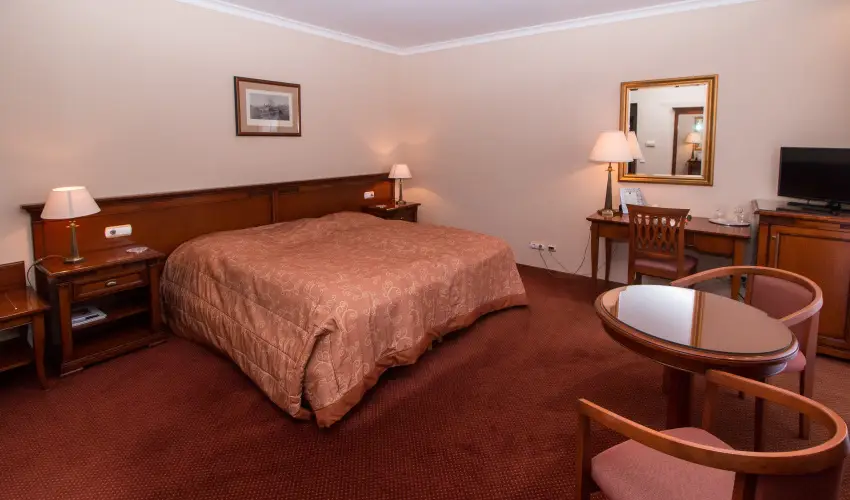Hasik Hotel D�br�nte - H�sv�t (min. 2 �j)