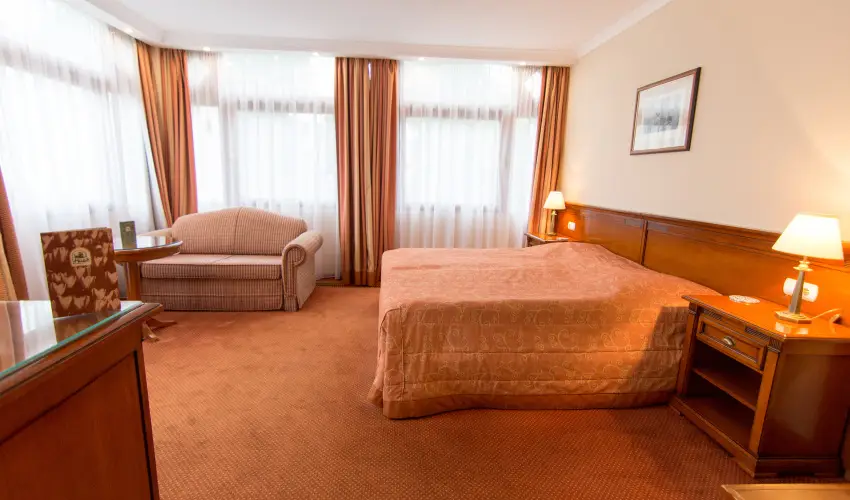 Hasik Hotel D�br�nte - H�sv�t (min. 2 �j)