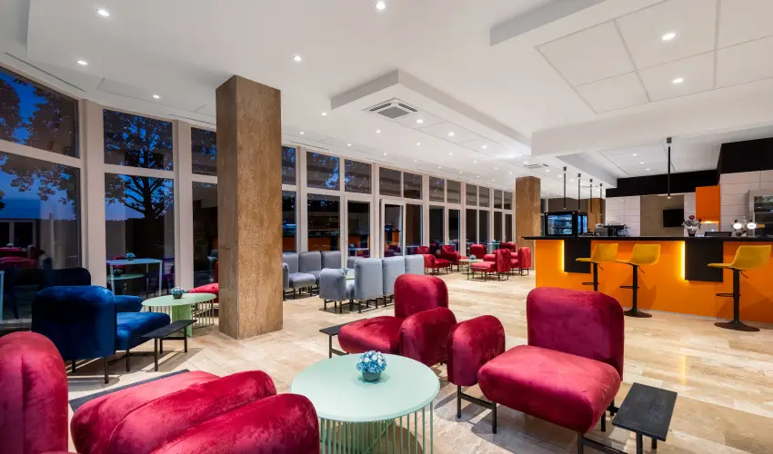 Hunguest Hotel Helios H�v�z - Tavaszi sz�net �s H�sv�t H�v�zen (min. 3 �j)