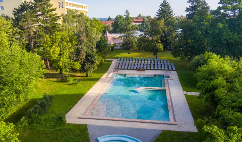 Hunguest Hotel Helios H�v�z - Tavaszi sz�net �s H�sv�t H�v�zen (min. 3 �j)