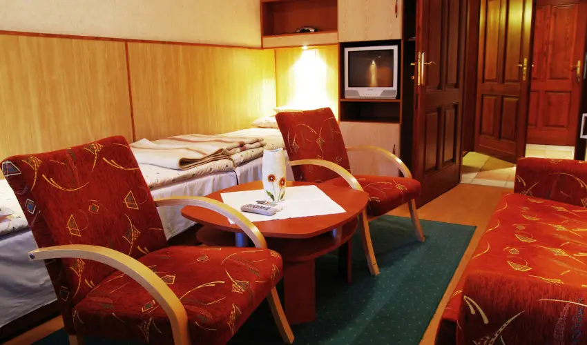 Hforrs Hotel s dlpark Gyula - Hsvt (min. 2 j)