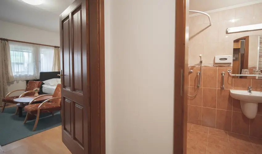 Hforrs Hotel s dlpark Gyula - Hsvt (min. 2 j)