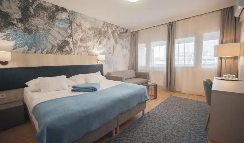 Hforrs Hotel s dlpark Gyula - Hsvt (min. 2 j)