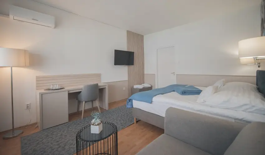 Hforrs Hotel s dlpark Gyula - Hsvt (min. 2 j)