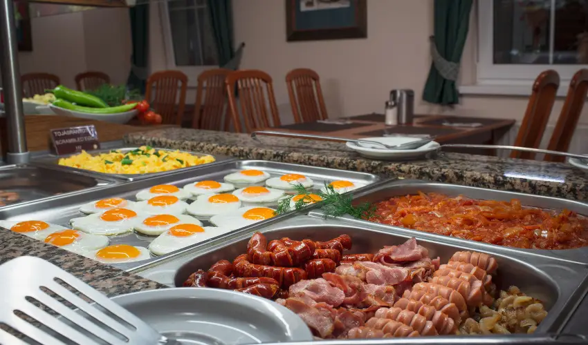 Hotel Honti Wellness �s Konferencia Sz�lloda Visegr�d - H�sv�t (min. 2 �j)