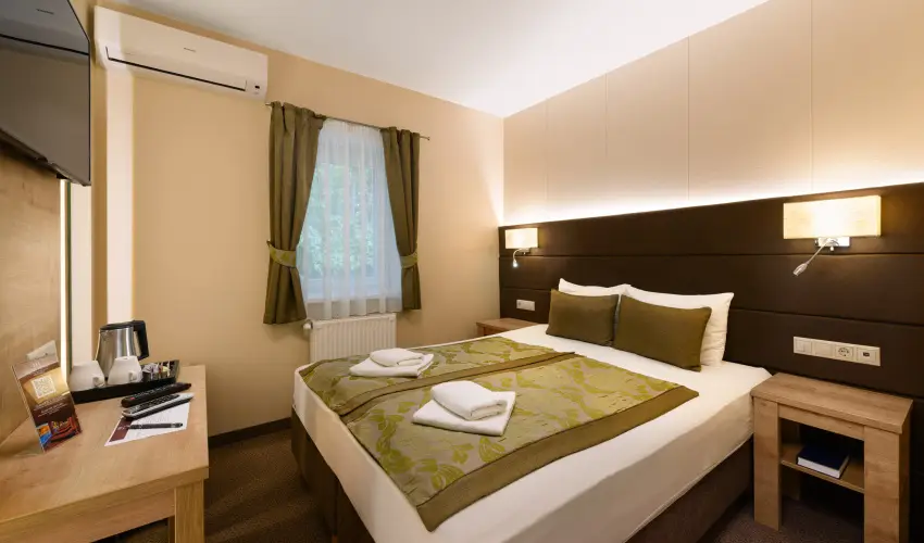 Hotel Honti Wellness �s Konferencia Sz�lloda Visegr�d - H�sv�t (min. 2 �j)