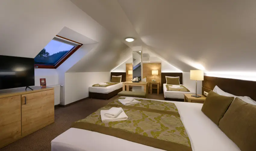 Hotel Honti Wellness �s Konferencia Sz�lloda Visegr�d - H�sv�t (min. 2 �j)