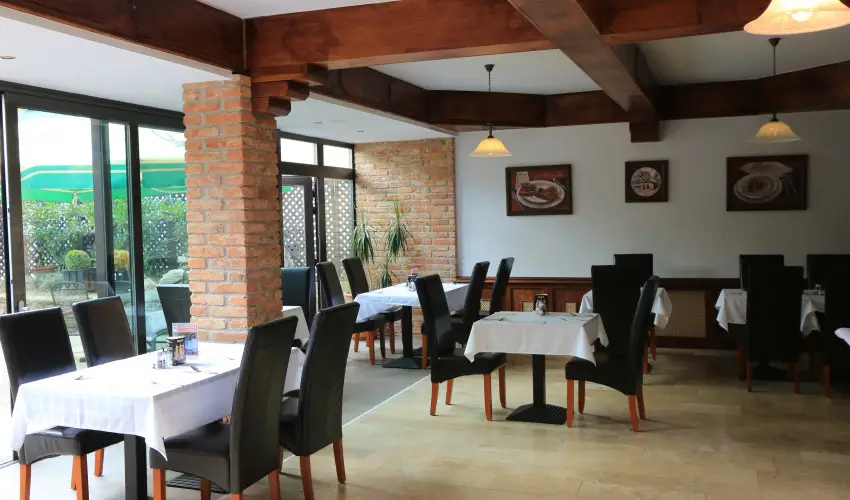 Hotel rottk Kszeg - Kisvrosi hsvt (min. 2 j)