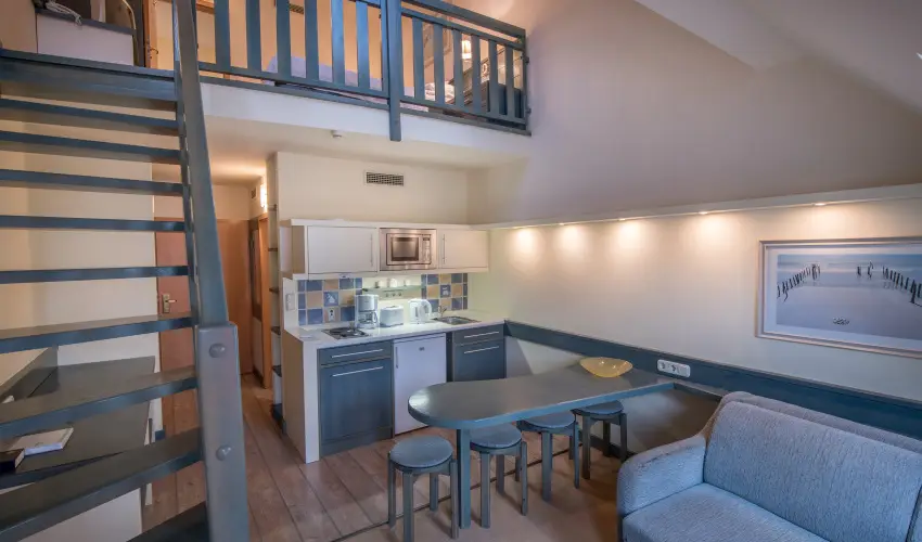 Hotel Kalma Hvz - Hsvt 