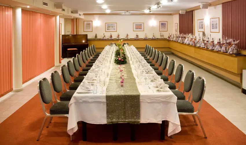 Hotel Klvria Gyr - Hsvt