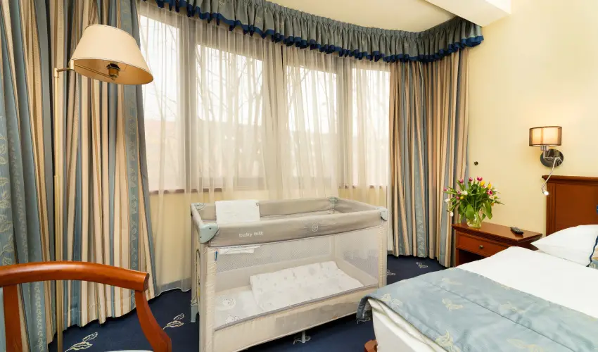 Hotel Klvria Gyr - Hsvt