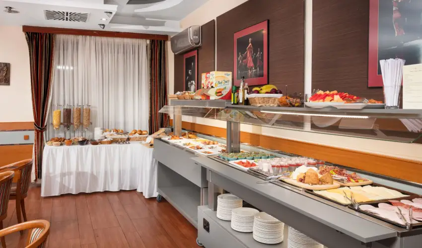 Hotel Klvria Gyr - Hsvt