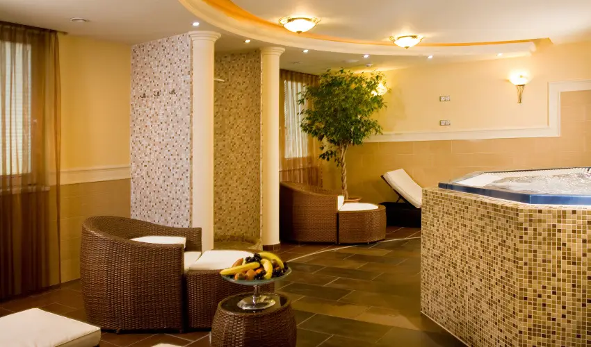 Hotel Klvria Gyr - Hsvt