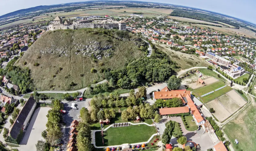 Hotel Kapit�ny Superior Wellness S�meg - H�sv�t a Kapit�nyban (min. 3 �j)