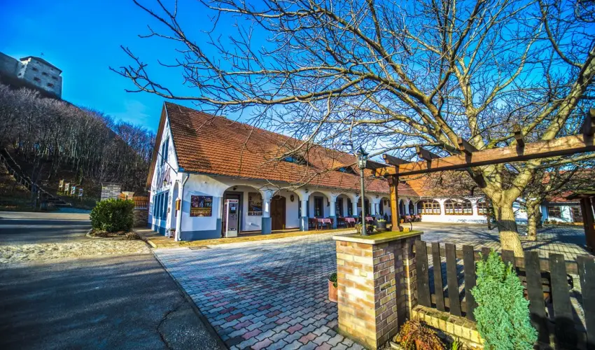 Hotel Kapit�ny Superior Wellness S�meg - H�sv�t a Kapit�nyban (min. 3 �j)