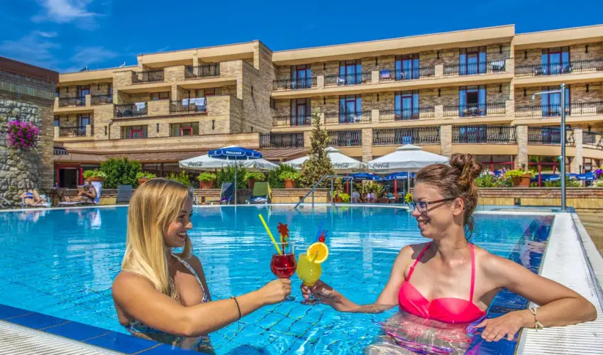 Hotel Kapit�ny Superior Wellness S�meg - H�sv�t a Kapit�nyban (min. 3 �j)