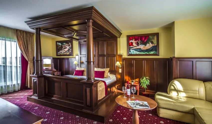 Hotel Kapit�ny Superior Wellness S�meg - H�sv�t a Kapit�nyban (min. 3 �j)