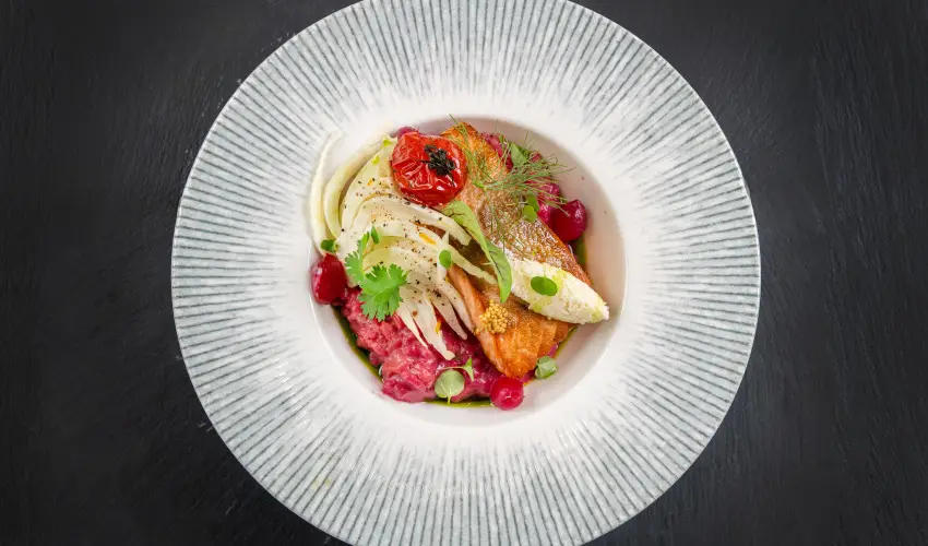 Hotel Kiss Tata - Felnttbart Hsvt