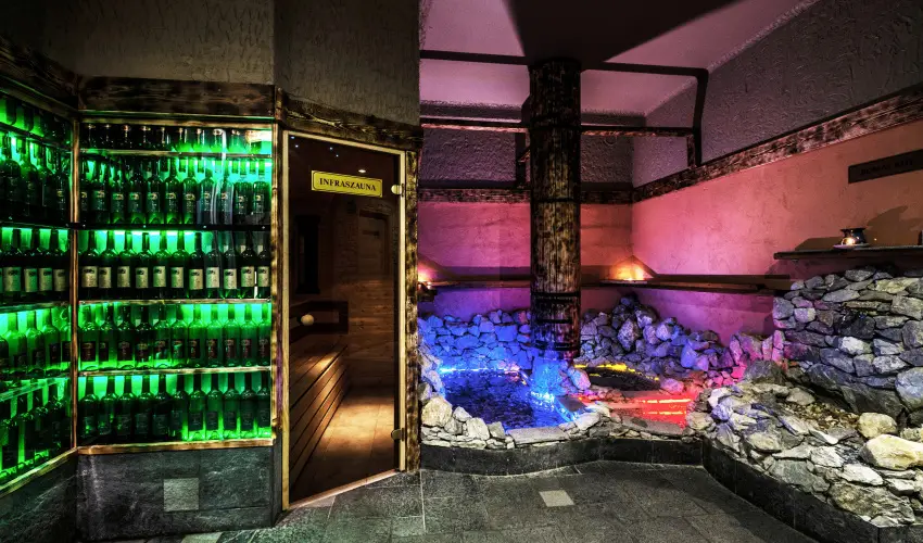 Hotel Korona Wellness, Rendezv�ny & Borhotel Eger Eger - H�sv�t