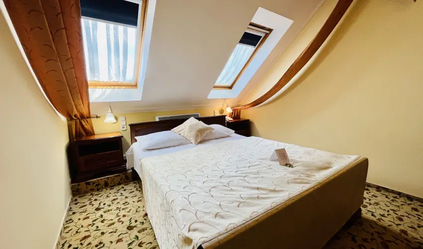 Hotel Korona Wellness, Rendezv�ny & Borhotel Eger Eger - H�sv�t