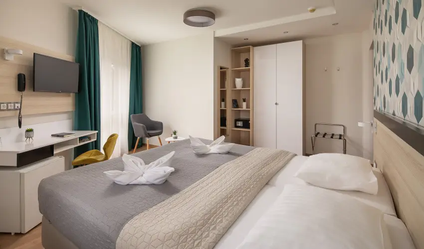 Kristly Hotel Keszthely - Hsvt