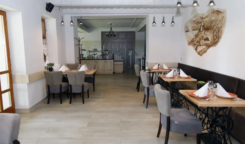 Hotel Laroba Alsóörs - Húsvét (min. 2 éj)