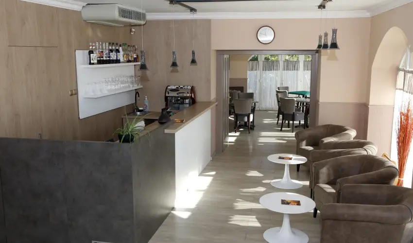Hotel Laroba Alsóörs - Húsvét (min. 2 éj)