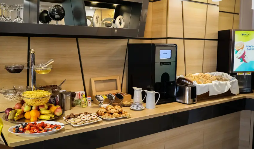 Sndor Hotel Pcs - Hsvt