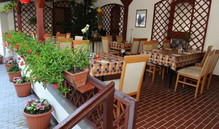 Park Hotel Minaret Eger - Húsvét
