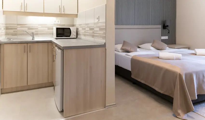 Hotel Napf�ny Zalakaros - H�sv�t (min. 2 �j)