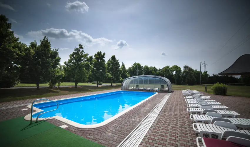 Hotel Ovit Keszthely - H�sv�t (min. 3 �j)